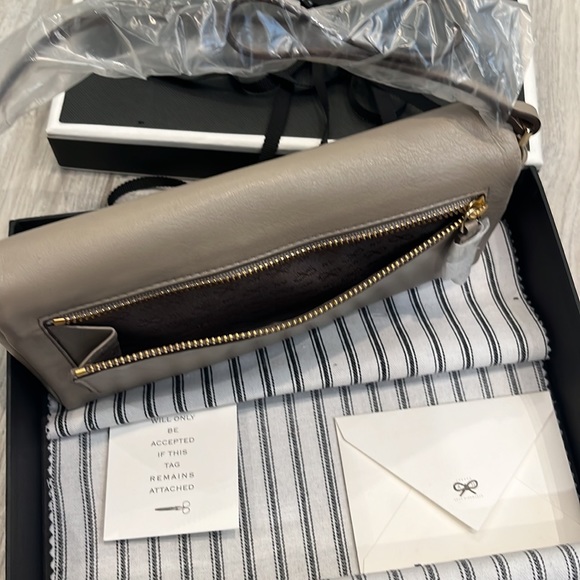 🍀New Authentic ANYA HINDMARCH - Picture 4 of 8